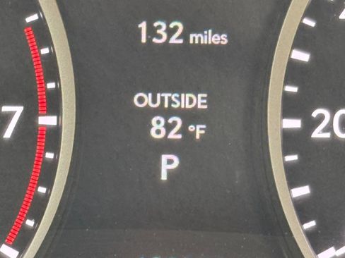 Used 2015 Lexus ES 350 w/ Premium Package FWD image 11