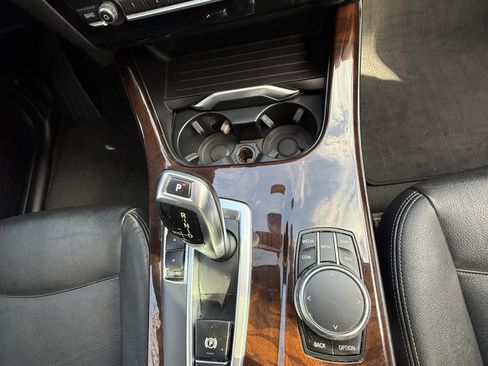 Used 2017 BMW X3 sDrive28i image 12