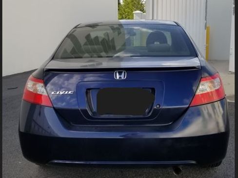 Used 2010 Honda Civic LX image 12