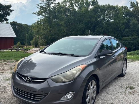 Used 2013 Hyundai Elantra Limited w/ Technology Pkg FWD image 1