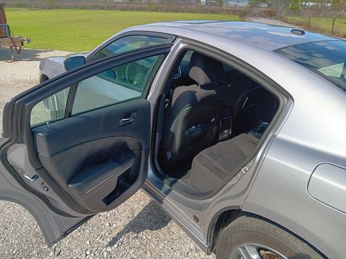 Used 2014 Dodge Charger R/T image 5