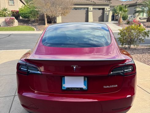 Used 2023 Tesla Model 3 Performance image 8