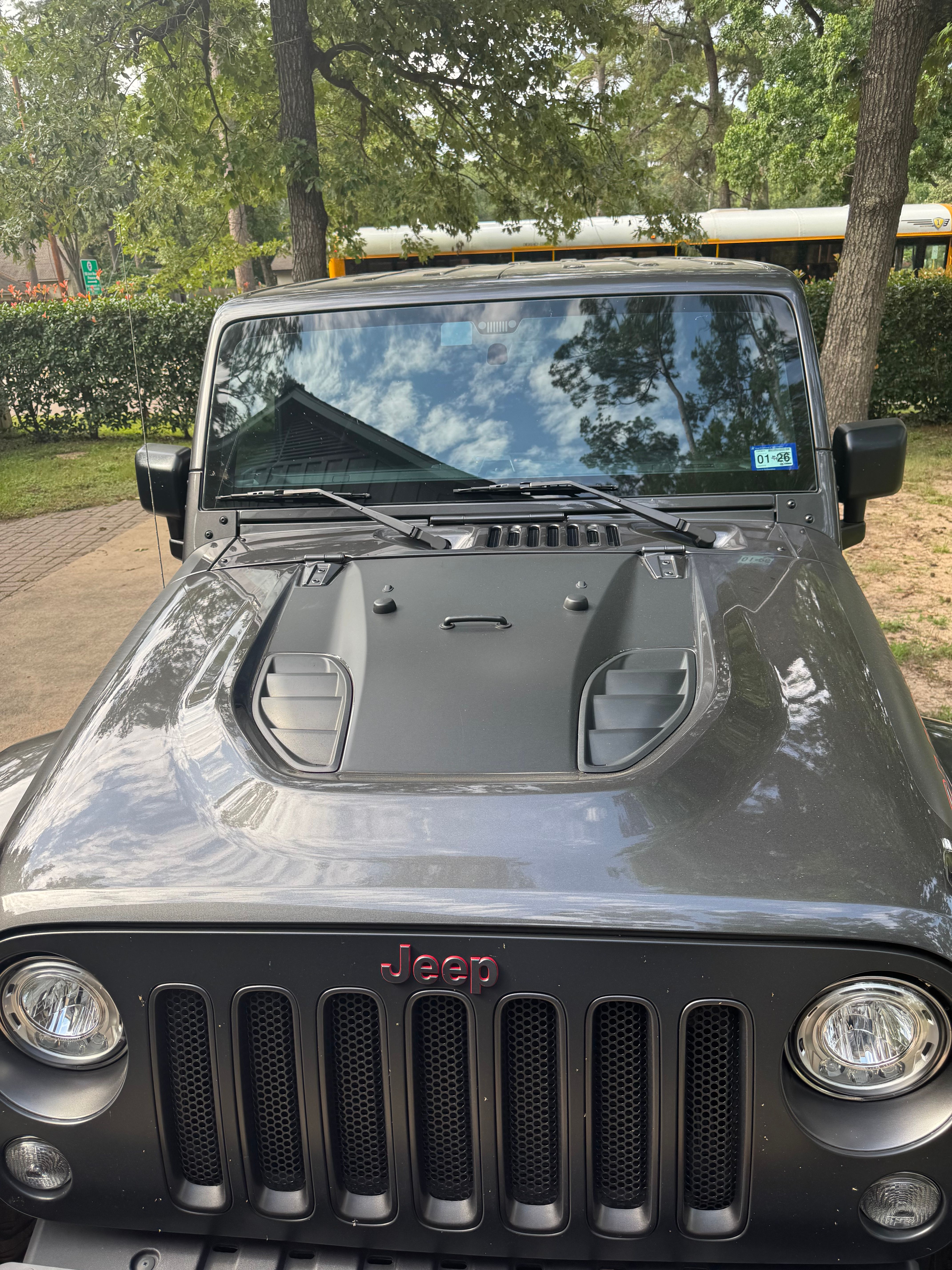 Used 2017 Jeep Wrangler Unlimited Rubicon AWD/4WD image 13