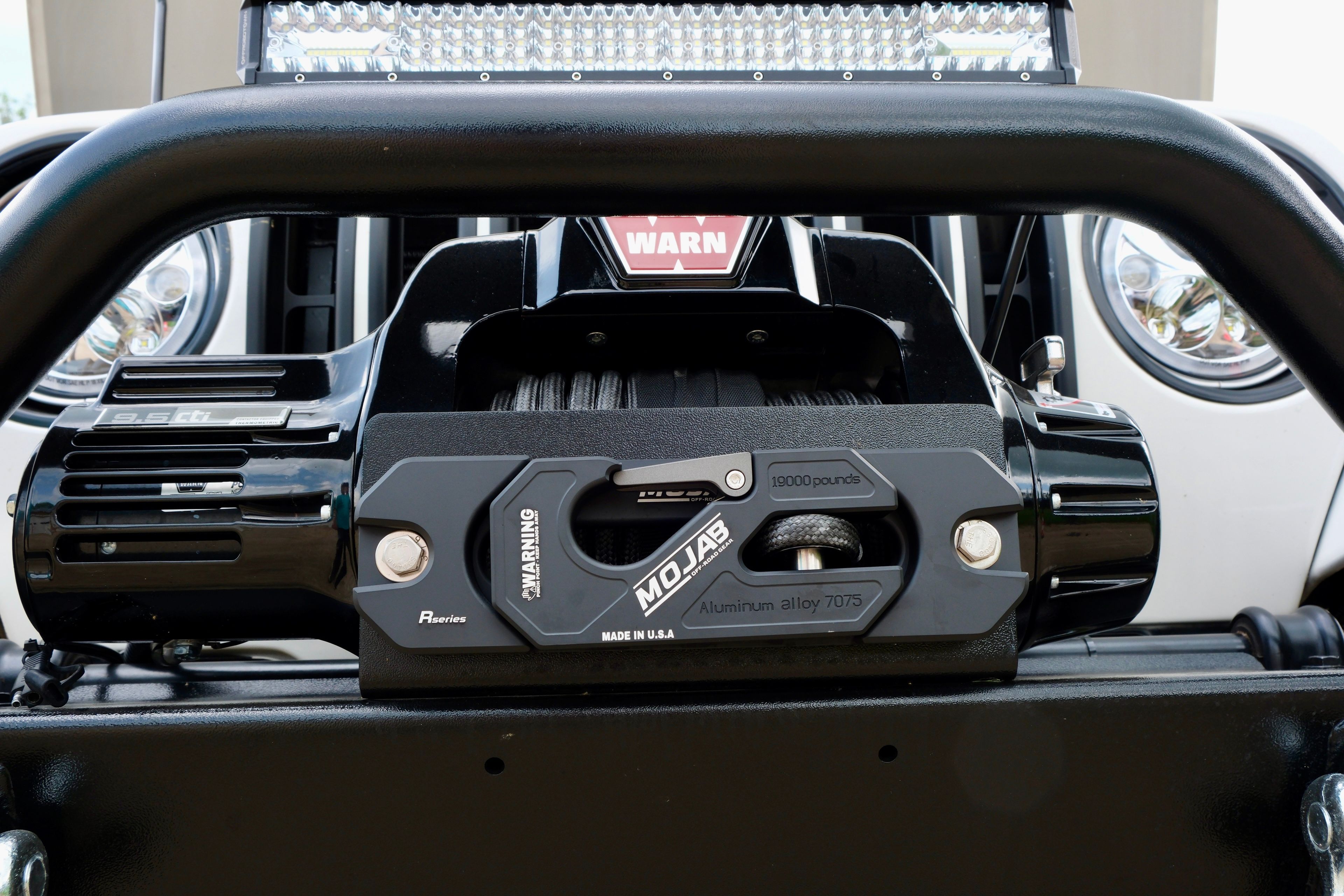 Used 2002 Jeep Wrangler Sahara AWD/4WD image 9