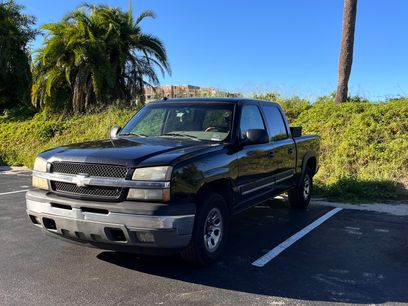 Used 2005 Chevrolet Silverado 1500 4x4 Crew Cab w/ Light Duty Power Package