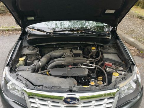 Used 2012 Subaru Forester 2.5X Premium AWD/4WD image 23