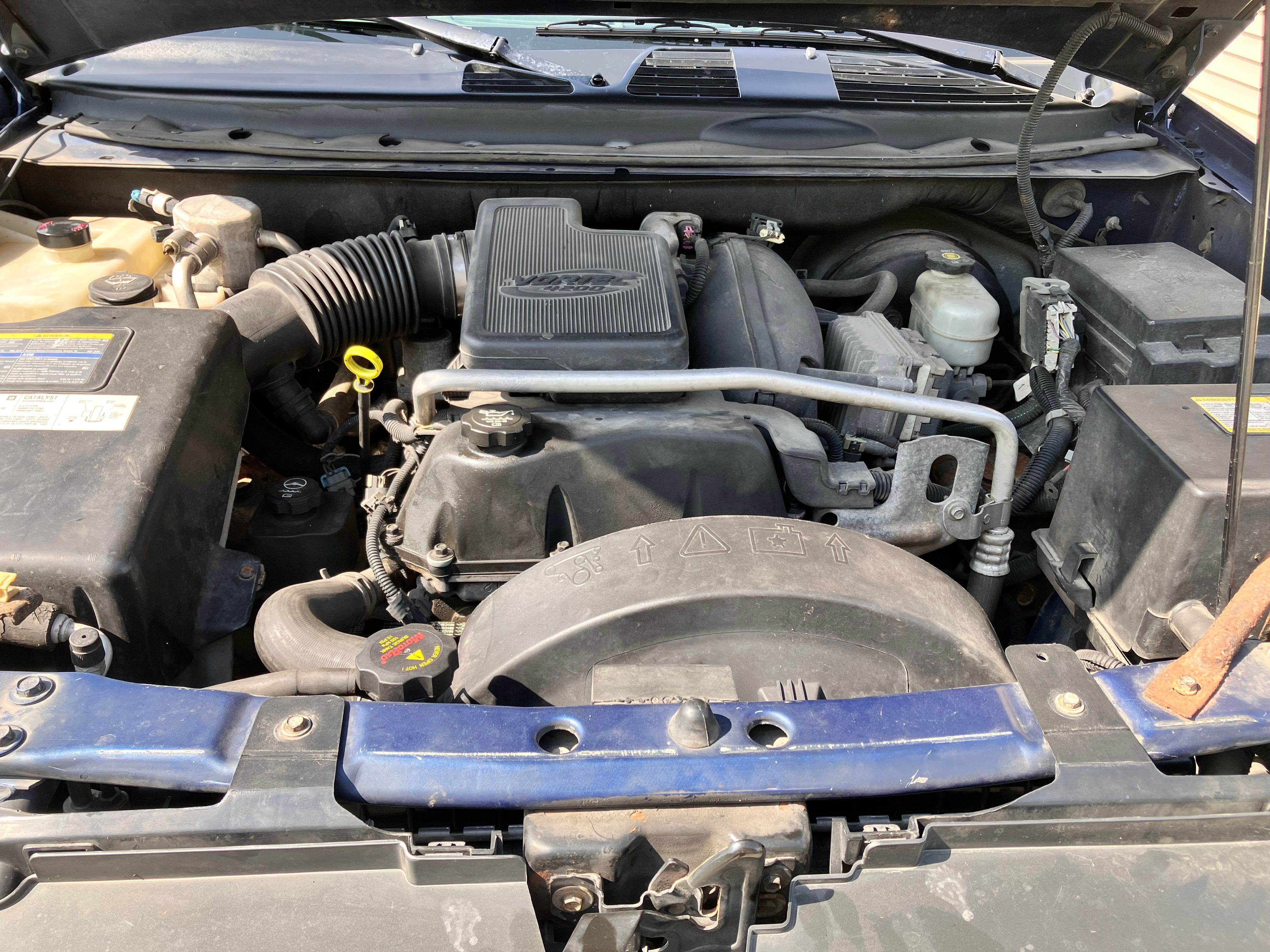 Used 2005 Chevrolet TrailBlazer LS w/ LS Preferred Equipment Group AWD/4WD image 13