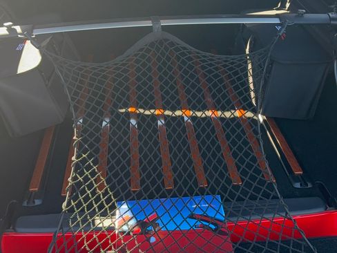 Used 2006 Chevrolet SSR w/ Preferred Equipment Group image 22