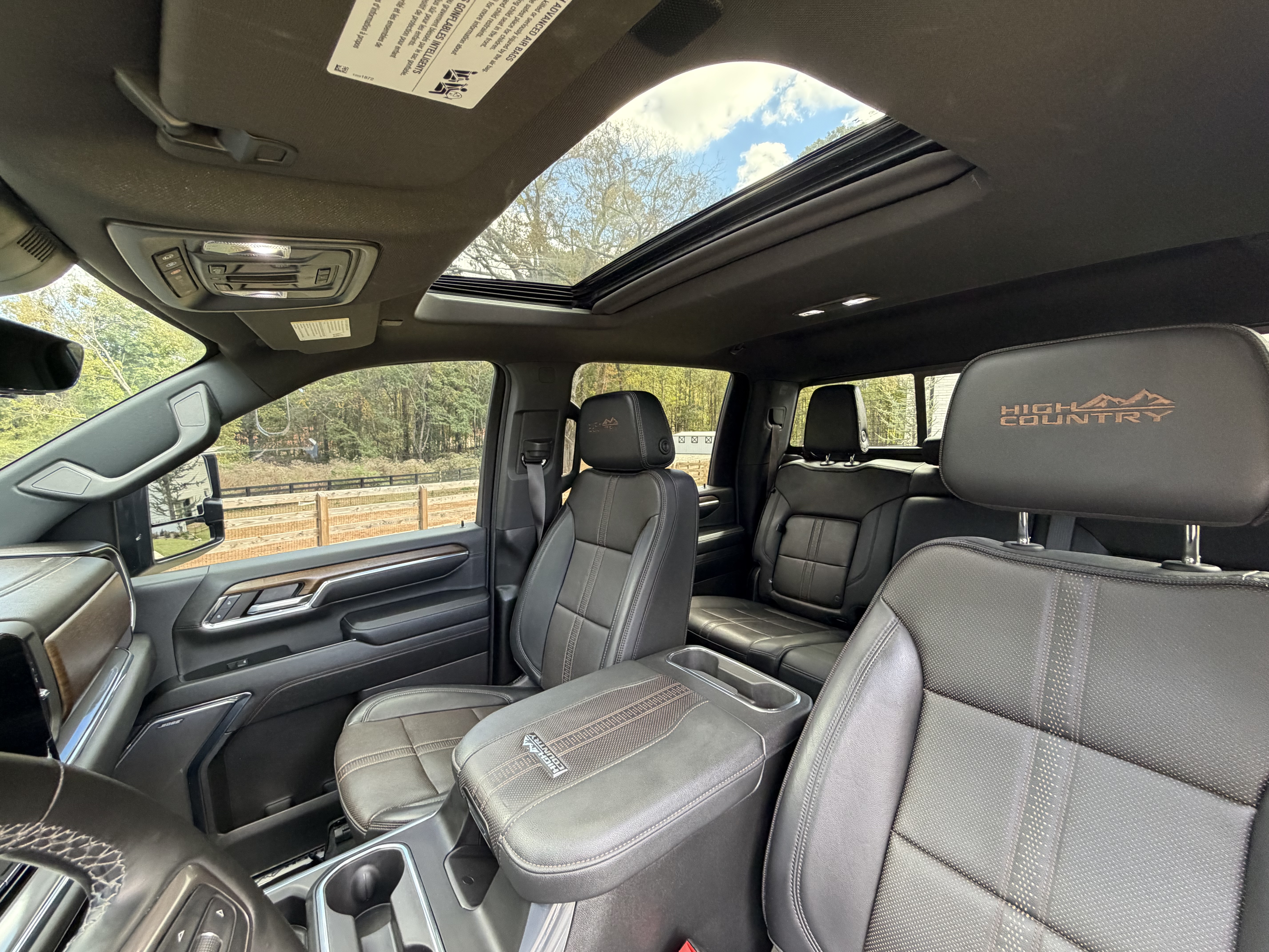 Used 2024 Chevrolet Silverado 3500 High Country w/ High Country Premium Package AWD/4WD image 16