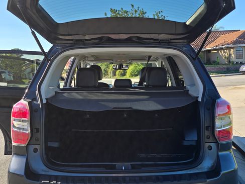 Used 2015 Subaru Forester 2.5i Premium w/ All-Weather Package image 15