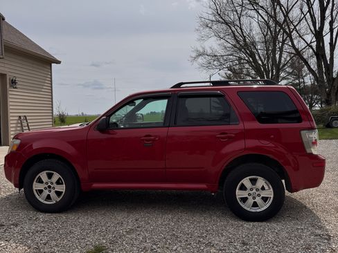 Used 2011 Mercury Mariner 2WD w/ 101A Rapid Spec Order Code image 13
