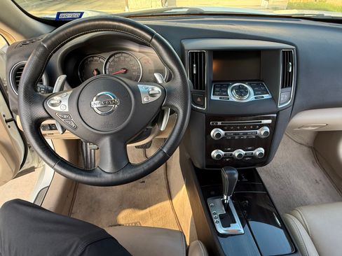 Used 2013 Nissan Maxima 3.5 SV w/ Premium Pkg FWD image 10