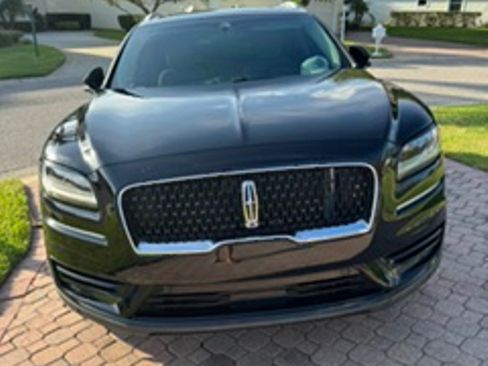 Used 2020 Lincoln Nautilus Reserve FWD image 15
