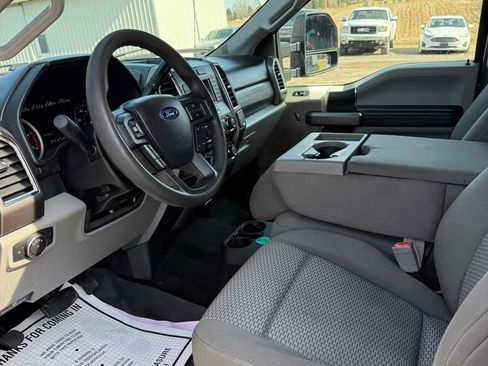 Used 2018 Ford F250 XLT image 14