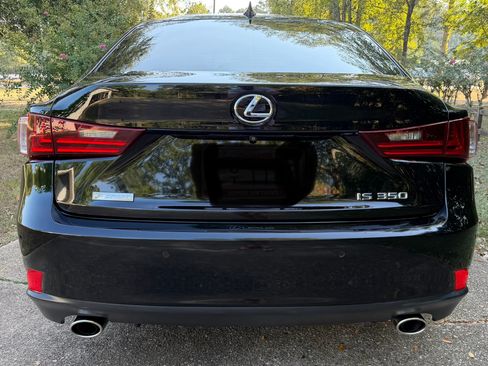 Used 2015 Lexus IS 350 w/ F-Sport Package RWD image 10