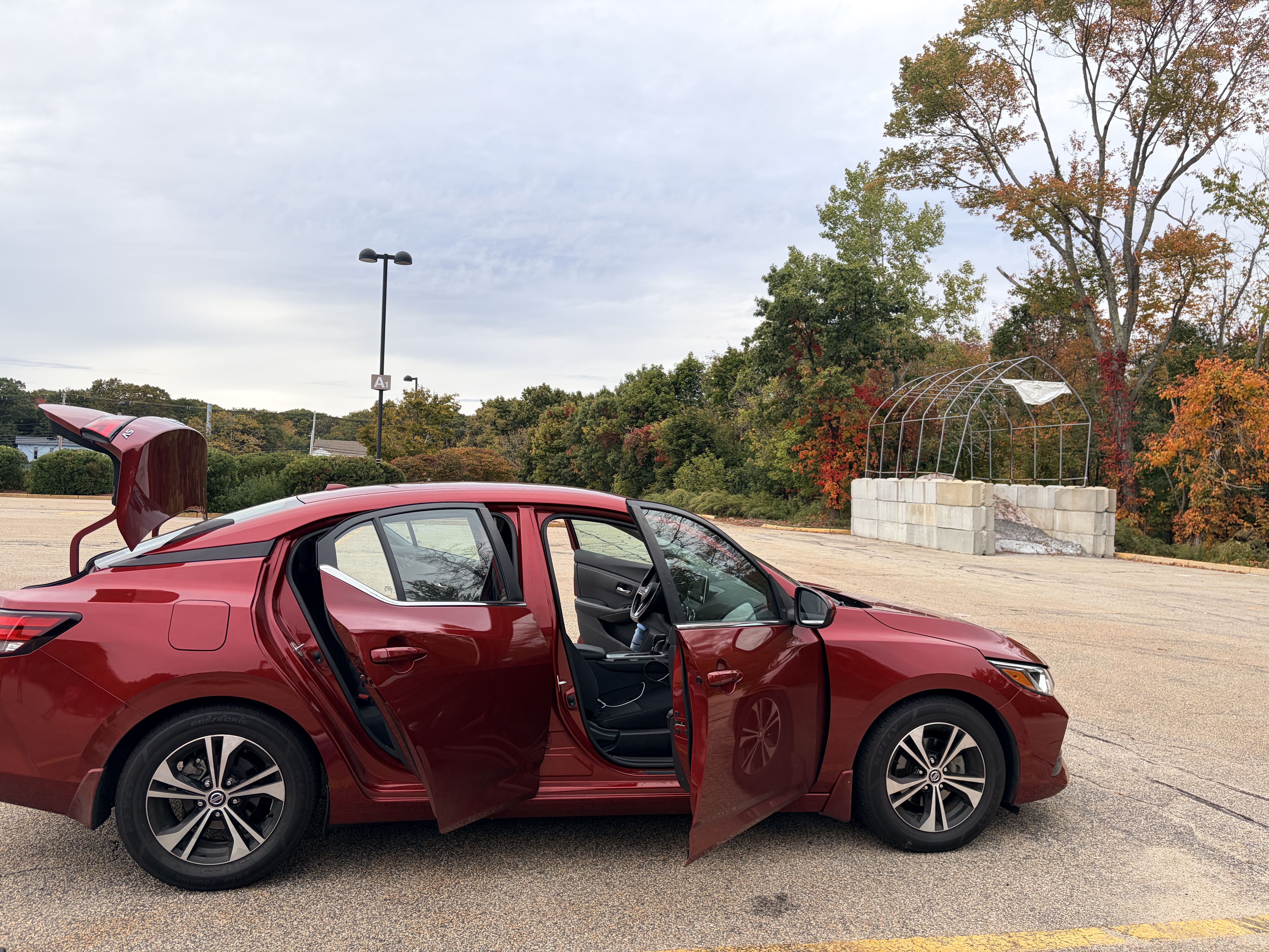 Used 2022 Nissan Sentra SV w/ Trunk Package FWD image 10