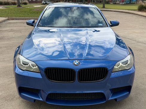 Used 2013 BMW M5 image 2