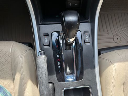 Used 2015 Honda Accord EX-L image 16