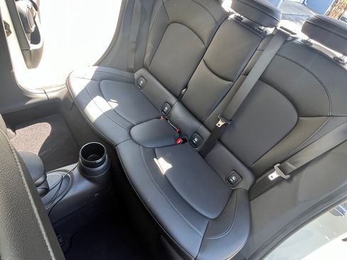 Used 2017 MINI Cooper S image 11