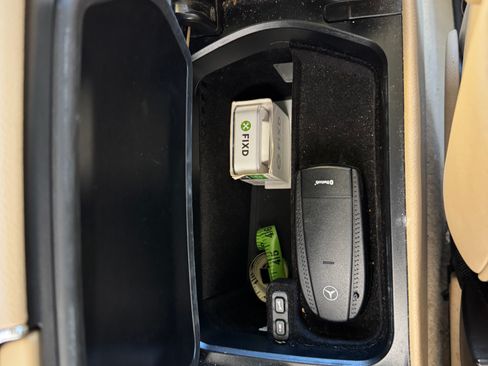 Used 2008 Mercedes-Benz CLS 550 image 18