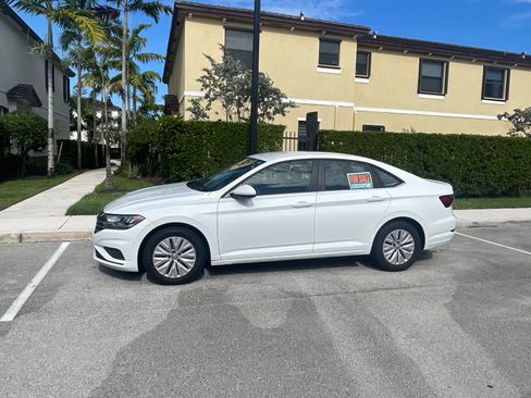 Used 2019 Volkswagen Jetta S FWD image 5
