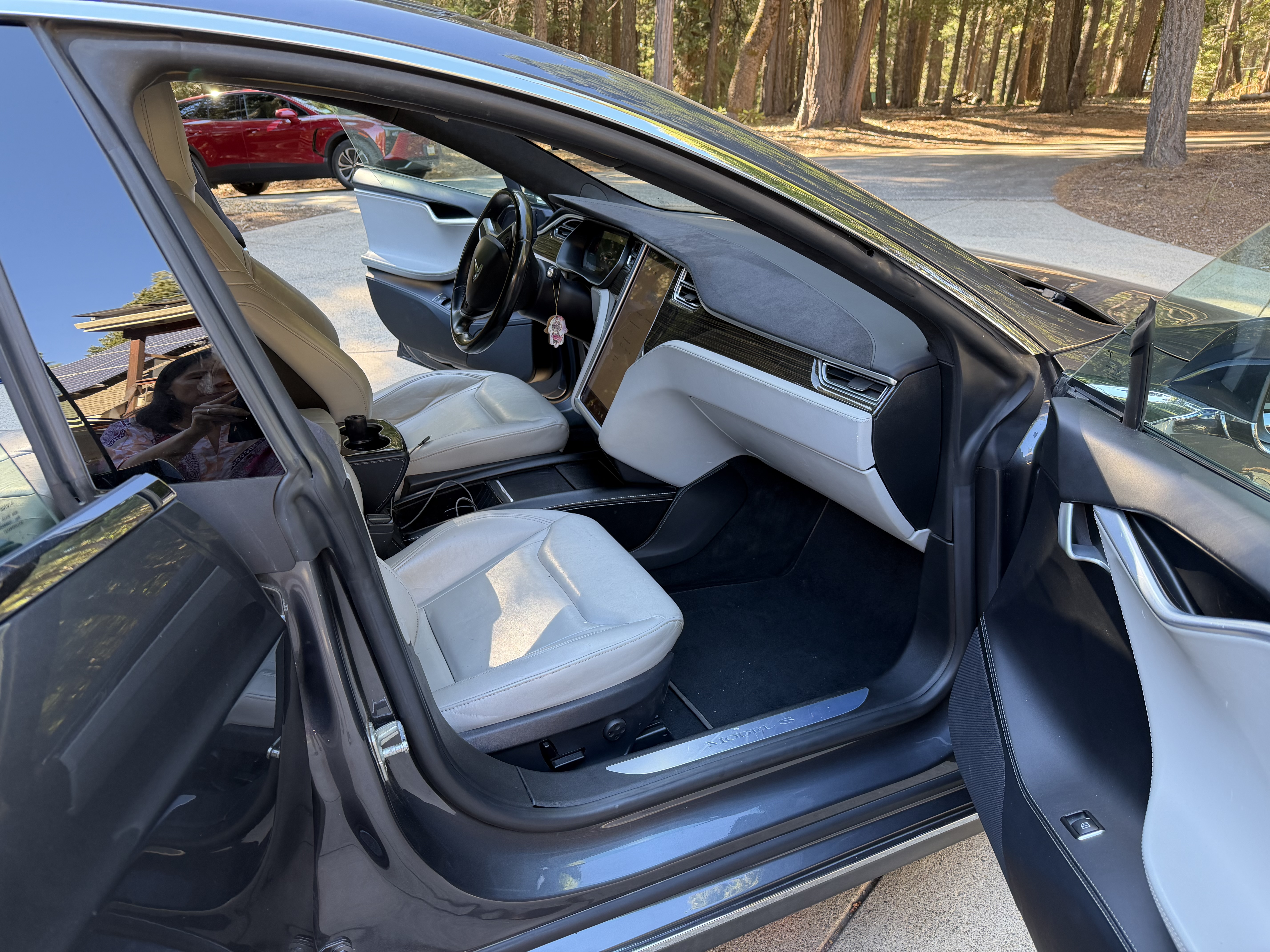 Used 2016 Tesla Model S 90D AWD/4WD image 6
