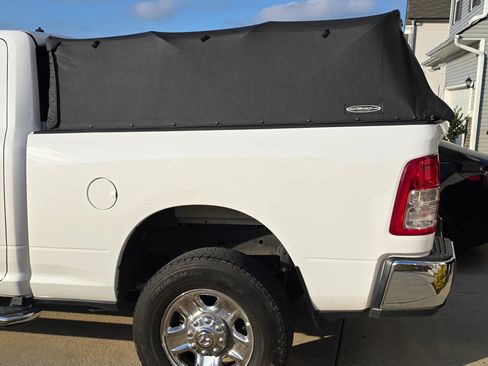 Used 2021 RAM 2500 Big Horn image 19