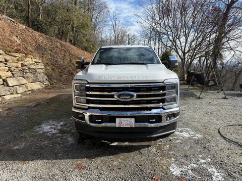 Used 2024 Ford F350 King Ranch w/ Chrome Package image 10