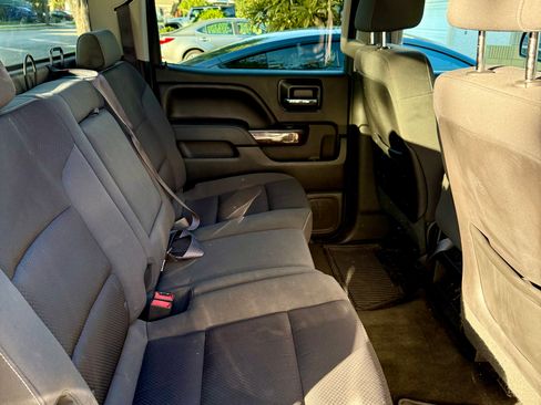 Used 2014 GMC Sierra 1500 SLE w/ Suspension Package, Off-Road image 15