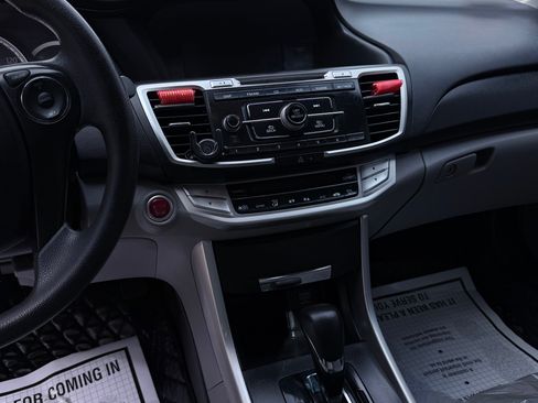 Used 2014 Honda Accord EX image 12