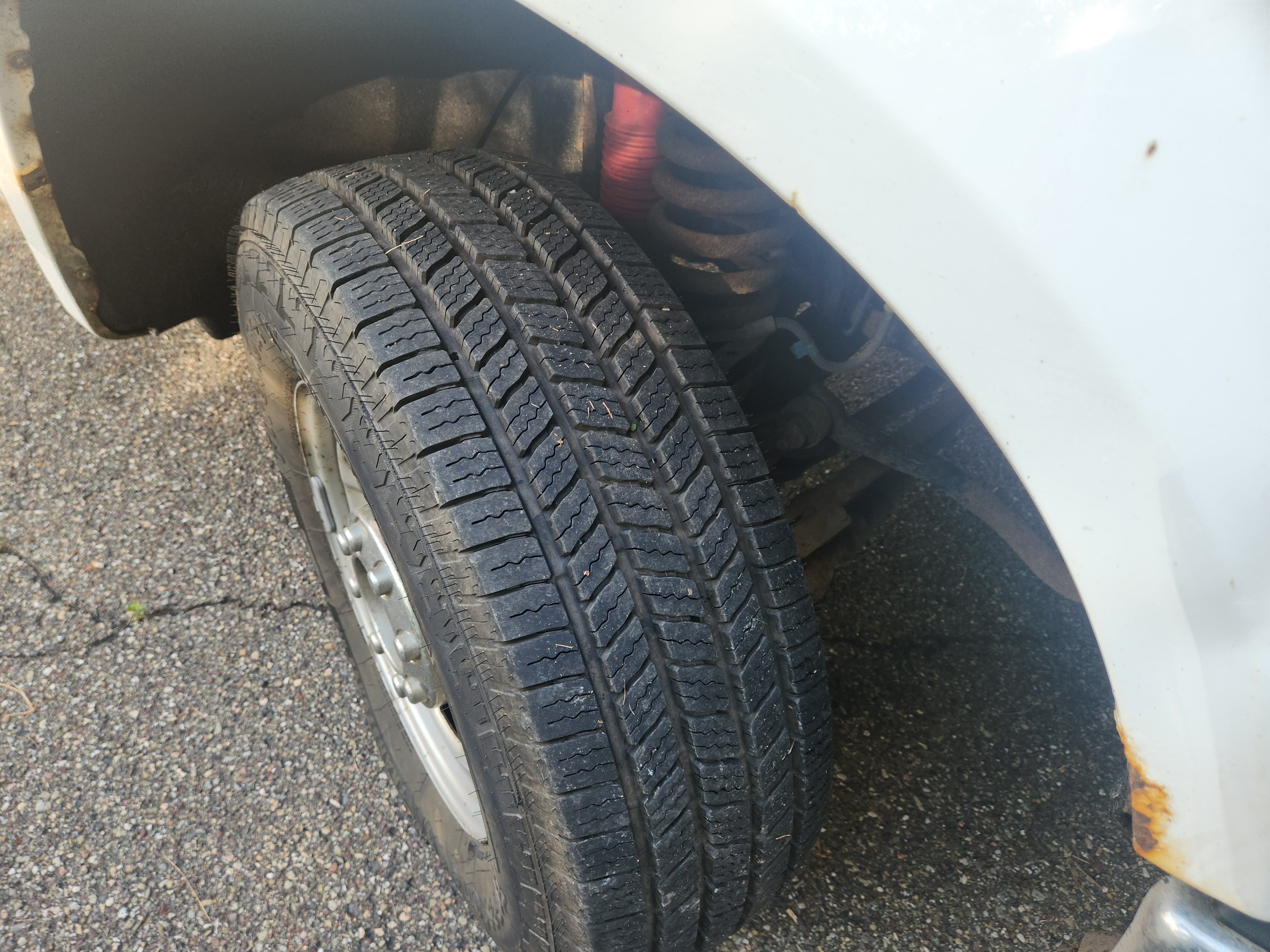 Used 2010 Ford F250 XL AWD/4WD image 6