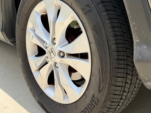 Used 2012 Honda CR-V EX-L image 32