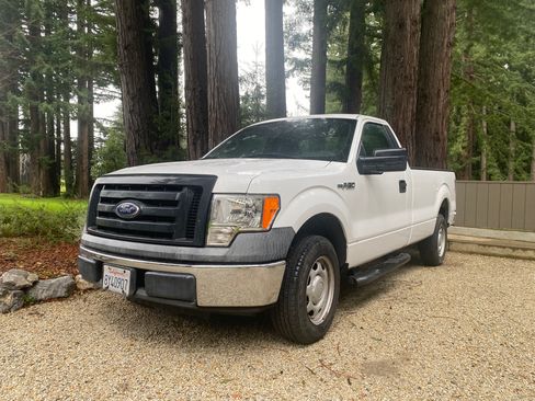 Used 2010 Ford F150 XL image 12