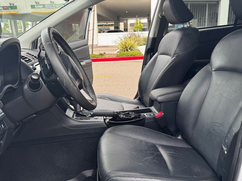 Used 2015 Subaru Crosstrek 2.0i Limited AWD/4WD image 10