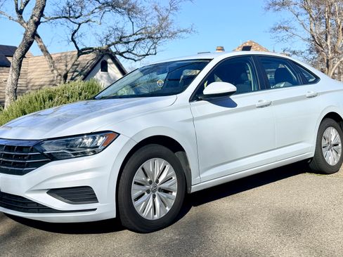 Used 2019 Volkswagen Jetta S w/ Driver Assistance Package image 6