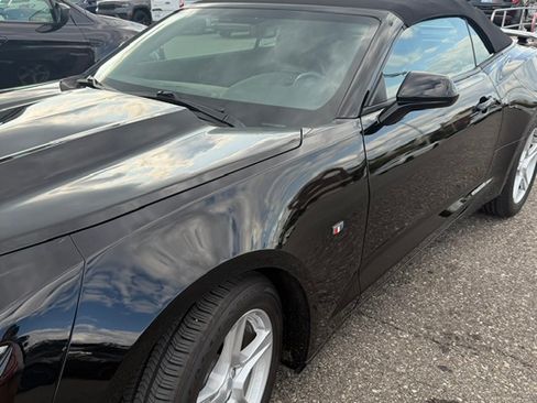 Used 2022 Chevrolet Camaro LT w/ Technology Package RWD image 1