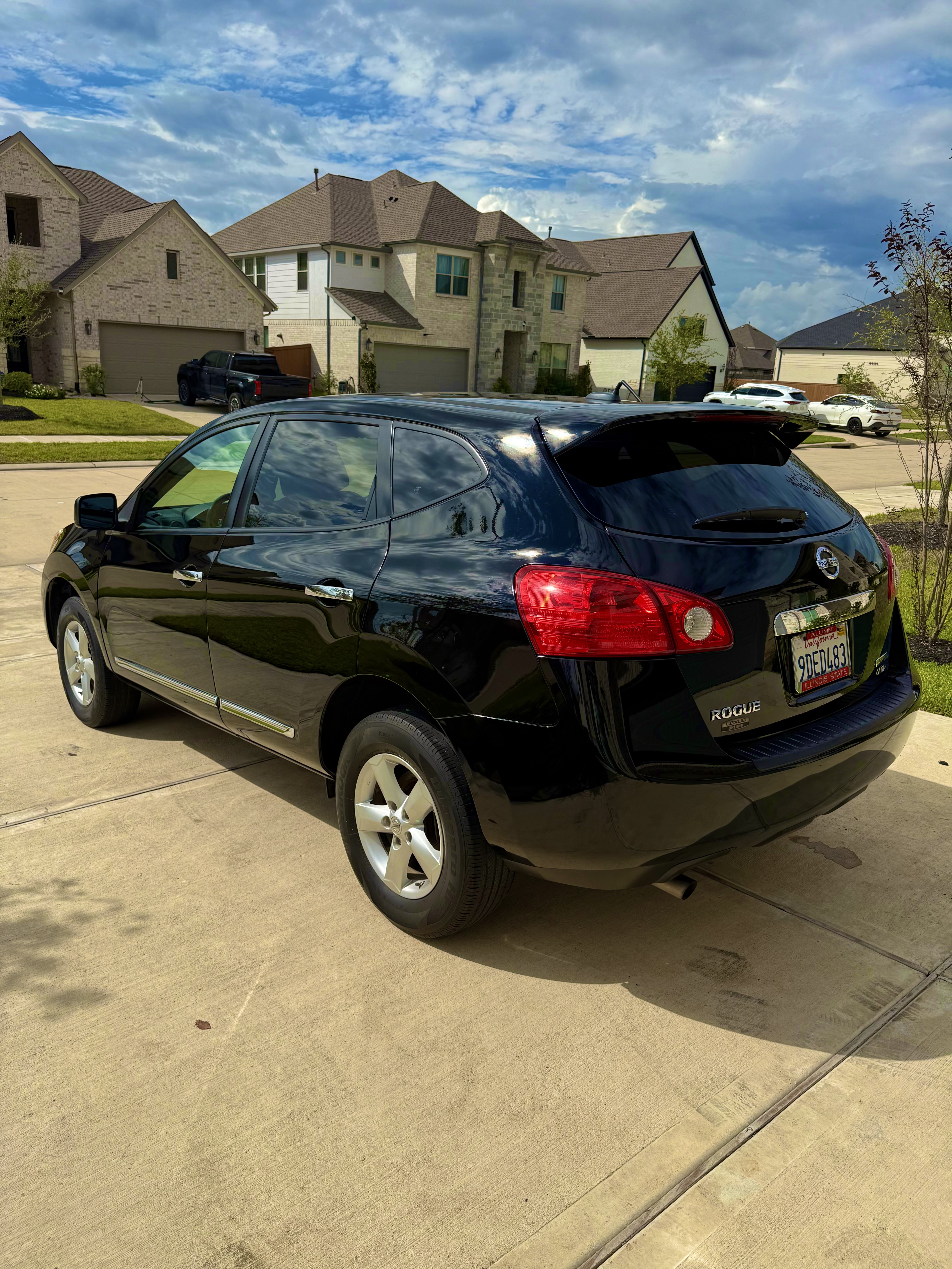 Used 2012 Nissan Rogue S w/ Special Edition Pkg AWD/4WD image 6