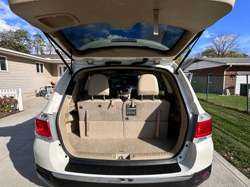 Used 2012 Toyota Highlander Limited image 22