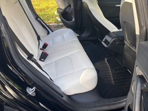 Used 2023 Tesla Model 3 Long Range image 10