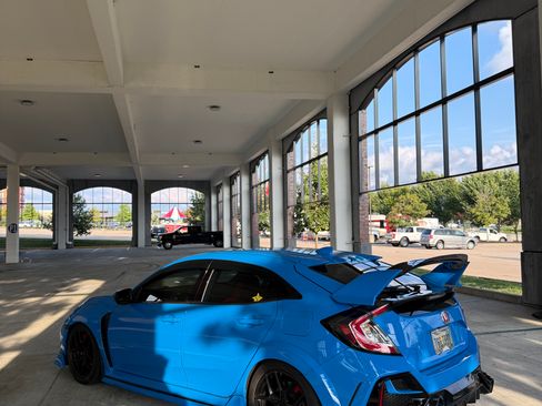 Used 2021 Honda Civic Type R image 2