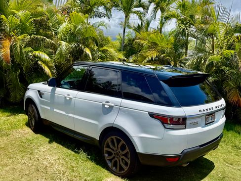 Used 2014 Land Rover Range Rover Sport HSE AWD/4WD image 1