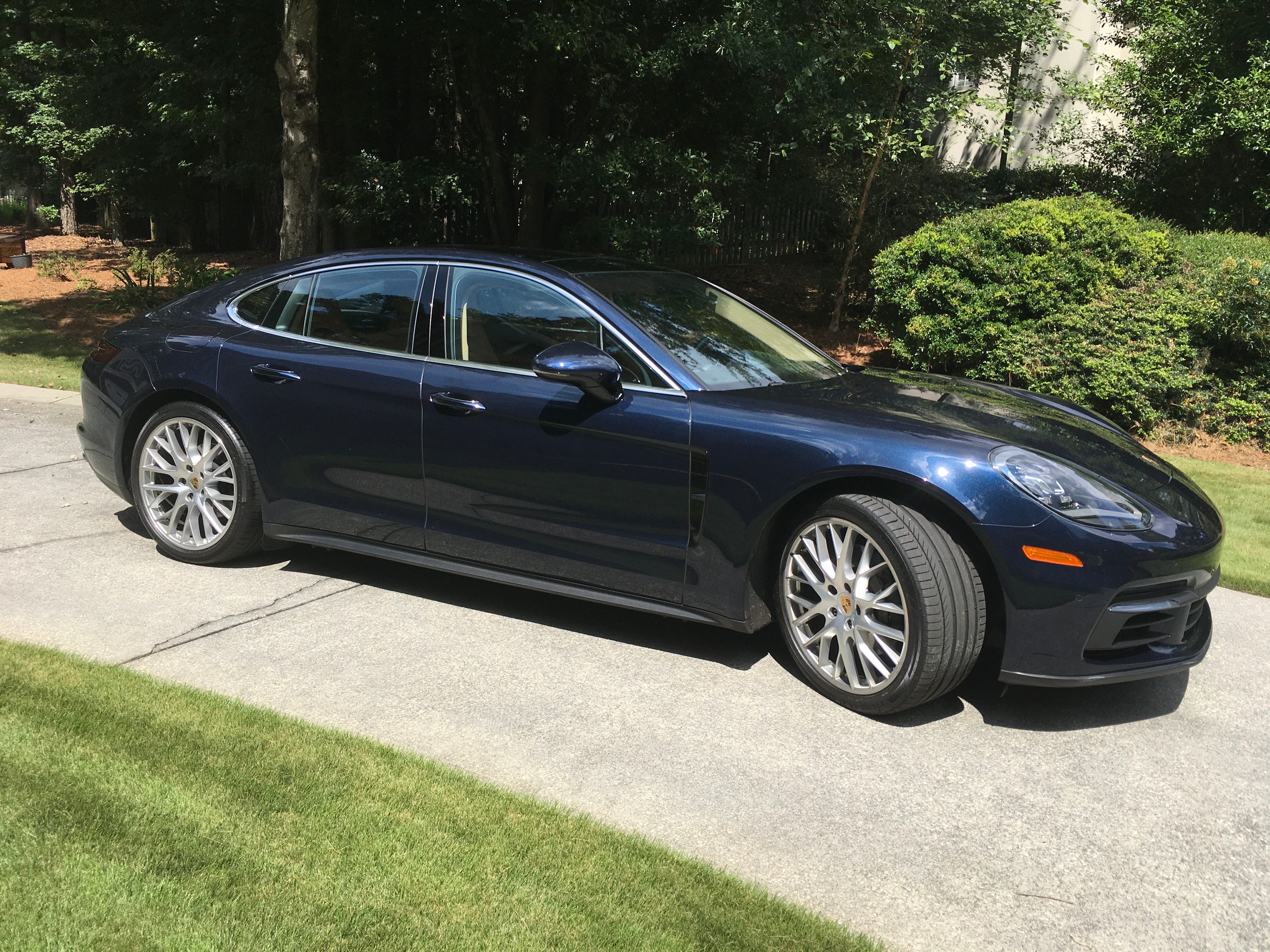 Used 2018 Porsche Panamera 4S AWD/4WD image 4