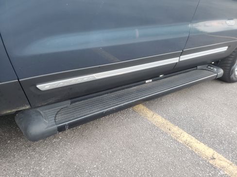 Used 2018 Ford Explorer Limited image 27