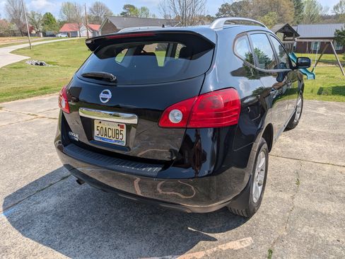 Used 2015 Nissan Rogue S w/ Convenience Package image 5