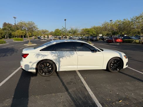 Used 2021 Audi A6 Premium Plus w/ Premium Plus Package AWD/4WD image 9