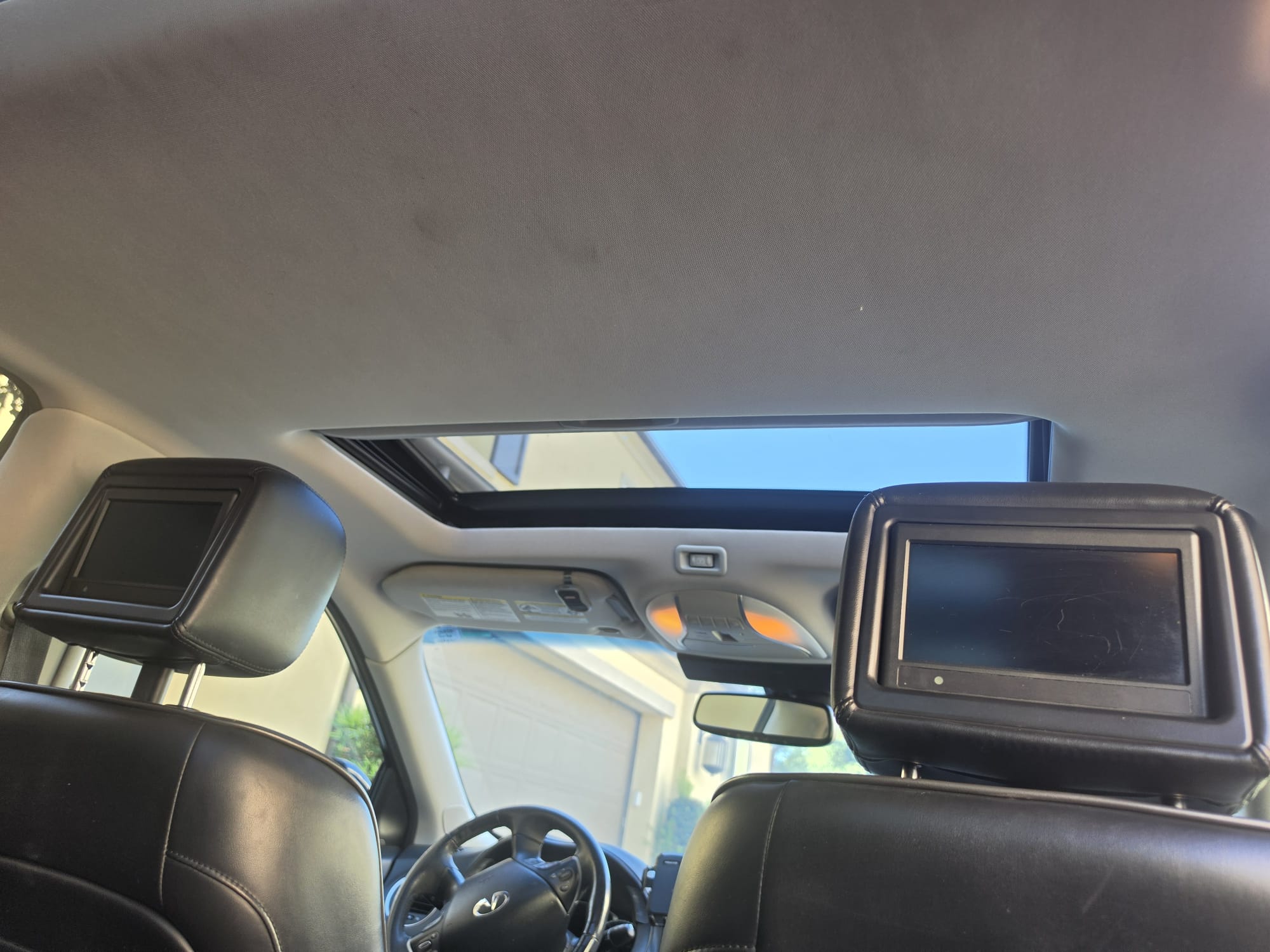 Used 2014 INFINITI QX60 Luxe w/ Deluxe Touring Package AWD/4WD image 5
