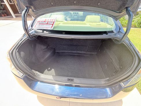 Used 2009 Nissan Altima Hybrid Sedan w/ Connection Pkg FWD image 16
