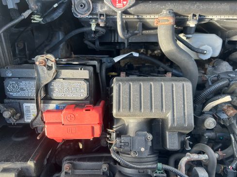 Used 2011 Honda Fit image 6