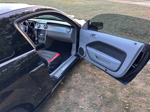 Used 2007 Ford Mustang GT Premium image 17