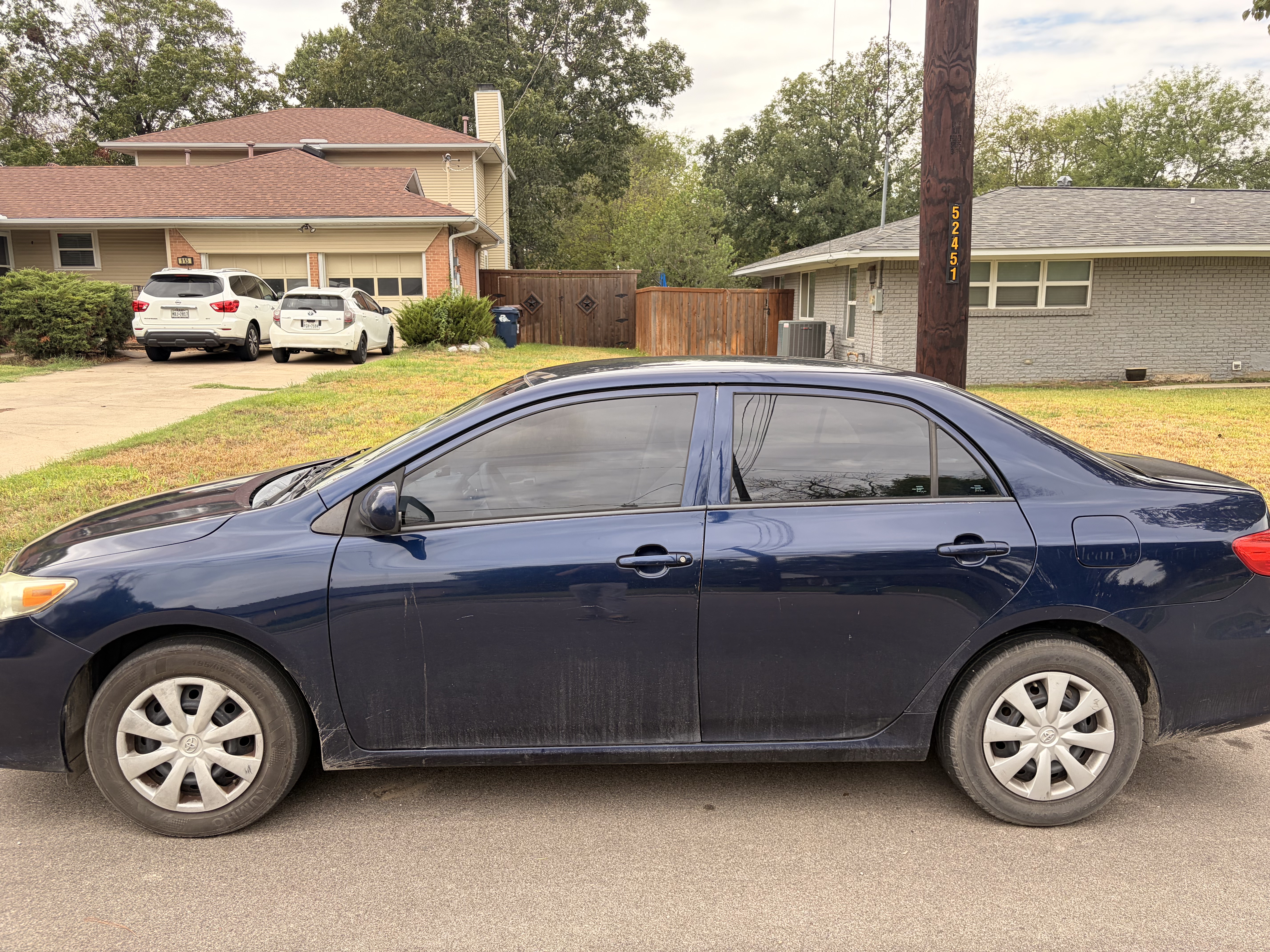 Used 2013 Toyota Corolla L FWD image 4